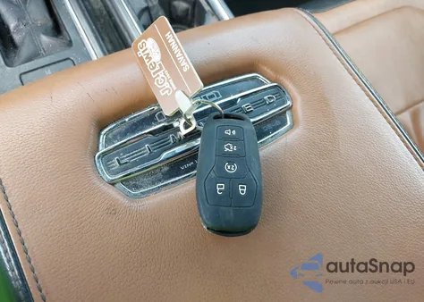 2016 Ford F-150 Limited from USA, damaged, VIN 1FTEW1EG6GFB27455